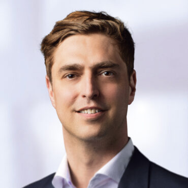 Alexander Pesch, Corporate Management Team